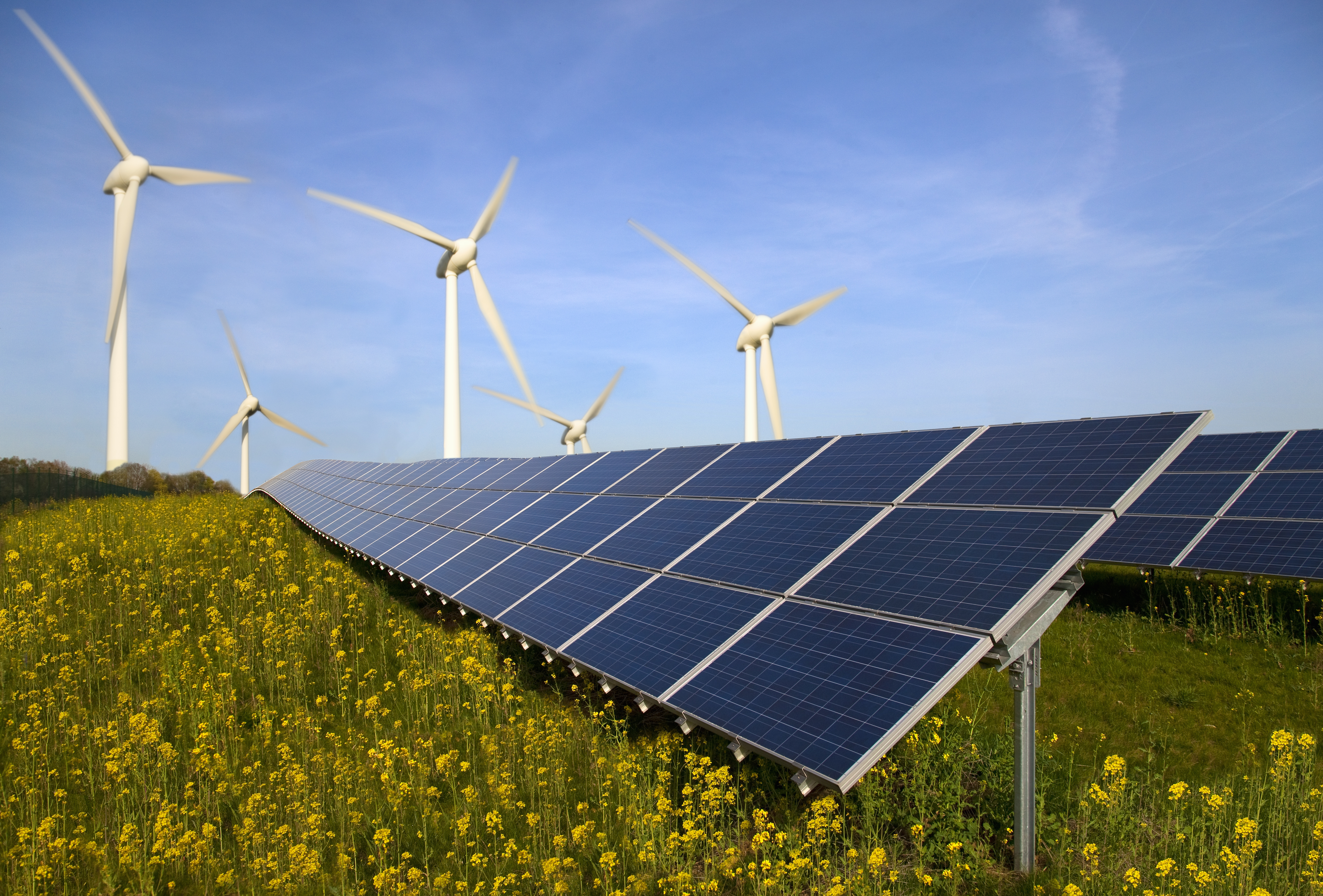 Solarenergie und Windkraft